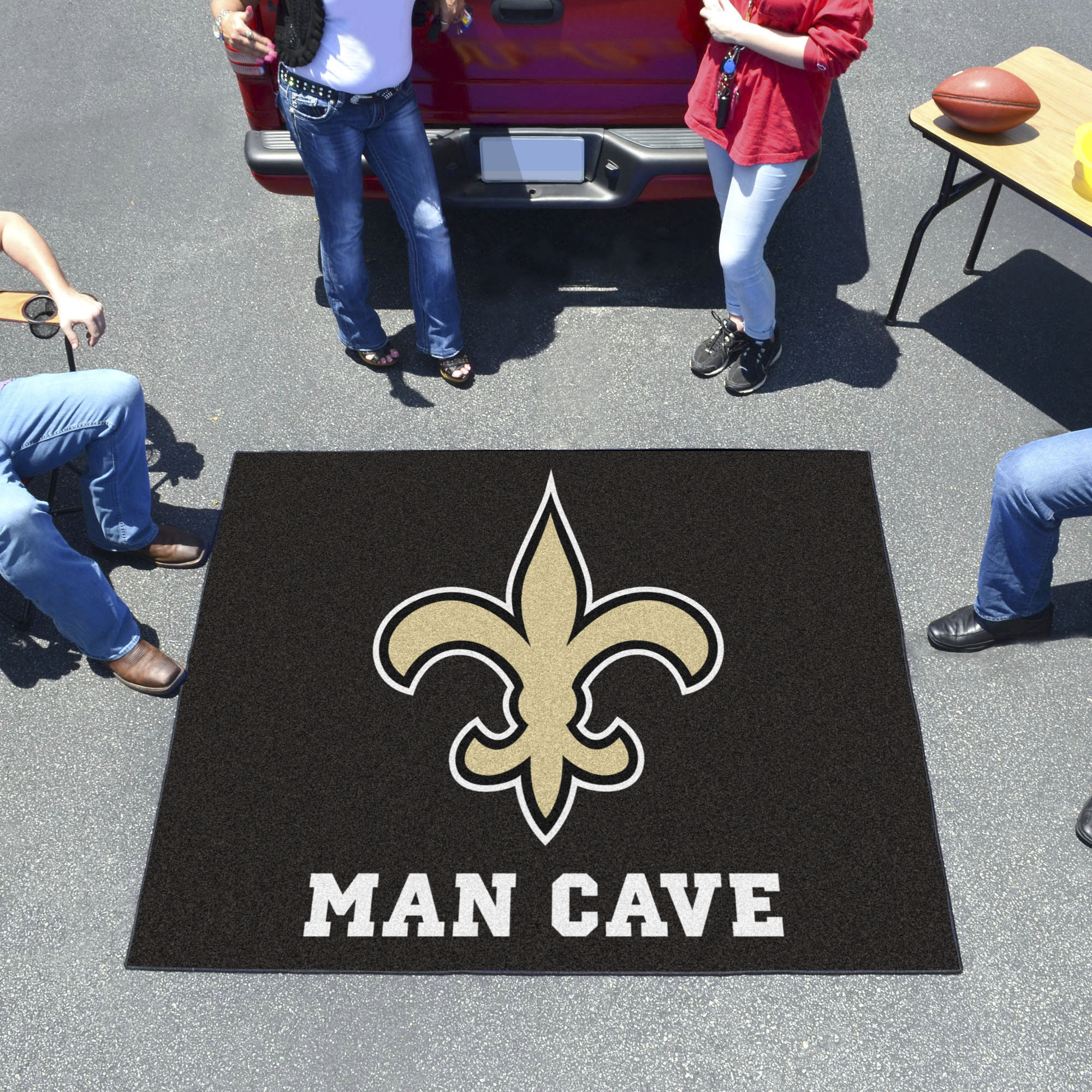 Saints Man Cave Tailgater Mat â€“ 60 x 72