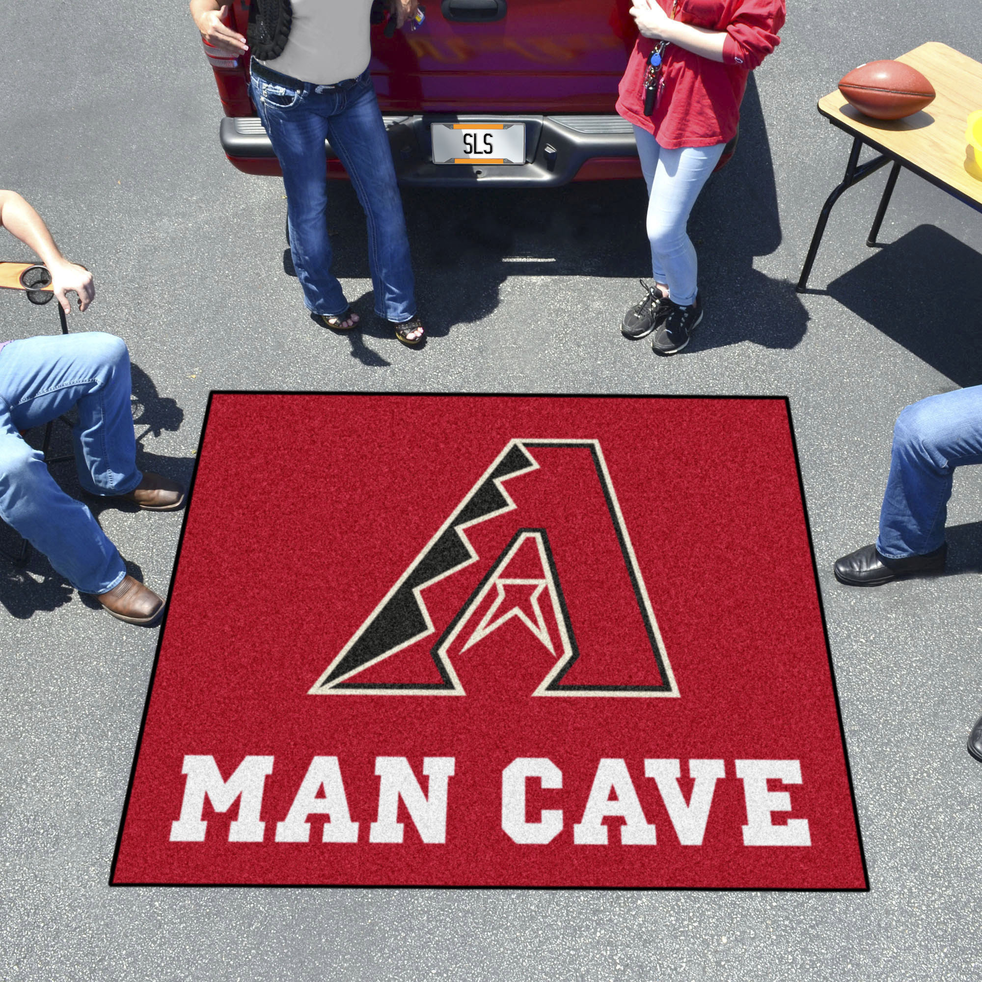 Arizona Diamondbacks Man Cave Tailgater Mat â€“ 60 x 72