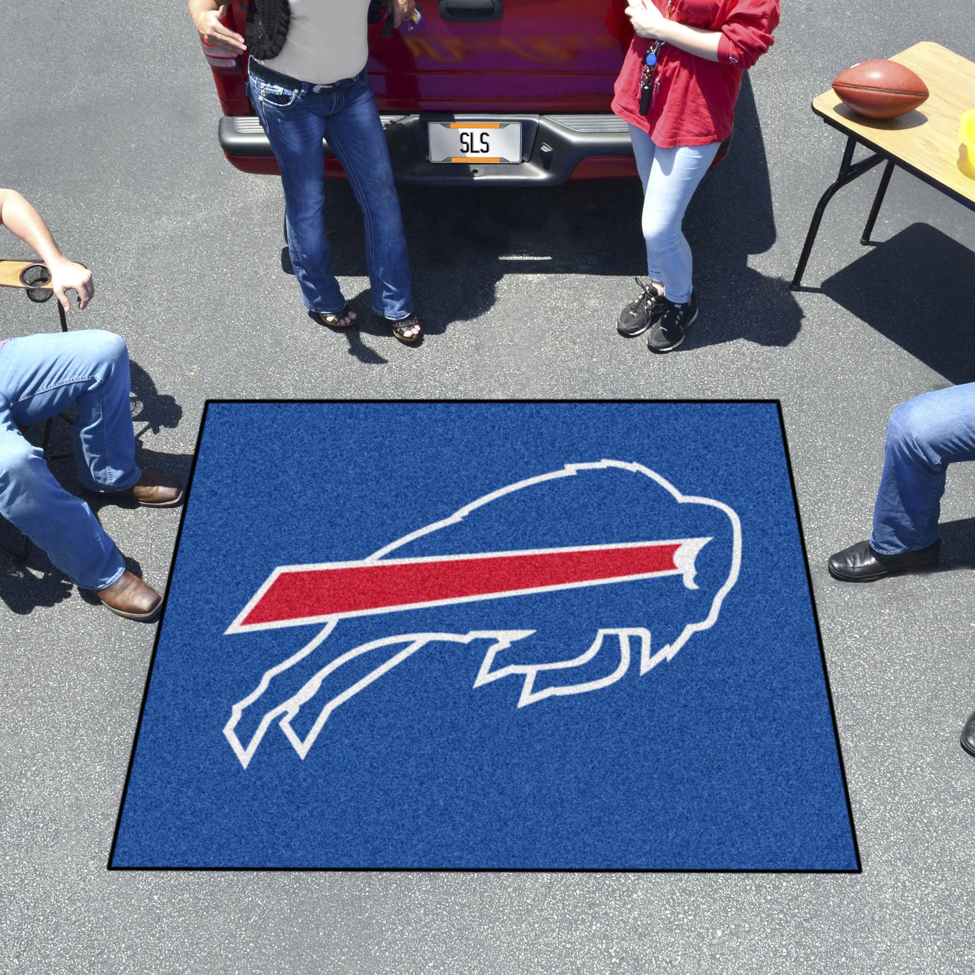 Buffalo Bills Logo Tailgater Mat â€“ 60 x 72