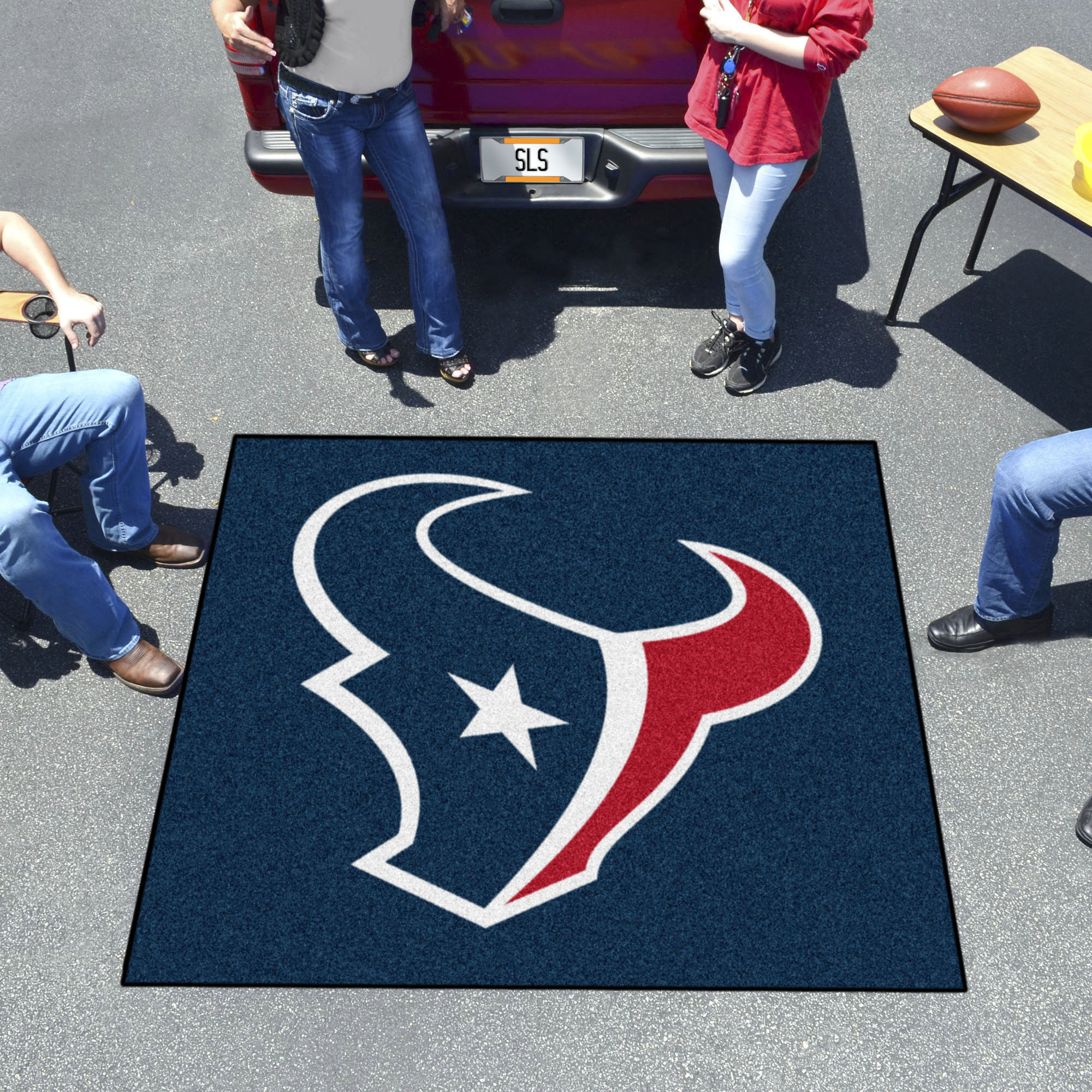 Houston Texans Logo Tailgater Mat â€“ 60 x 72
