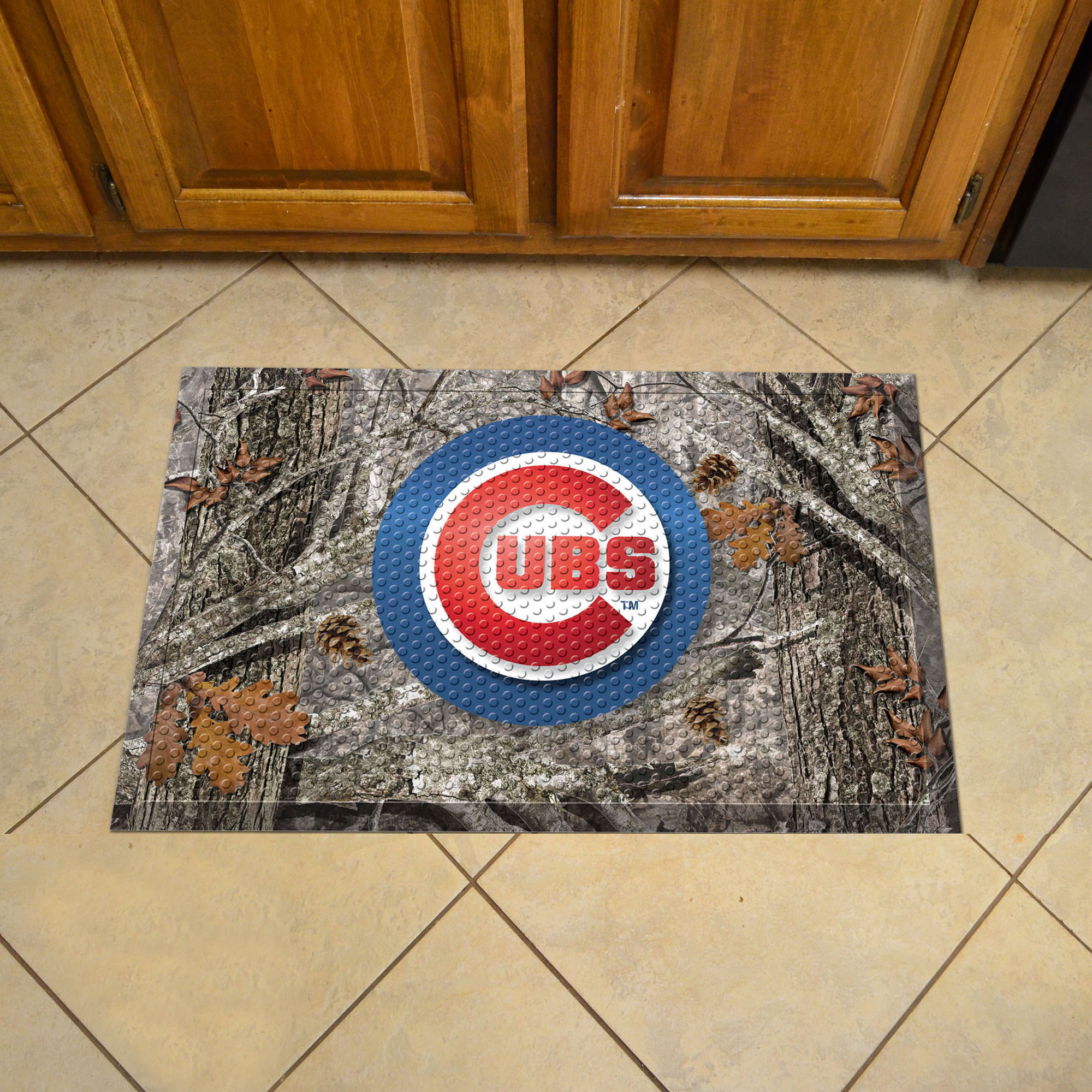 Chicago Cubs Scrapper Doormat - 19 x 30 Rubber (Field & Logo: Camo & Logo)