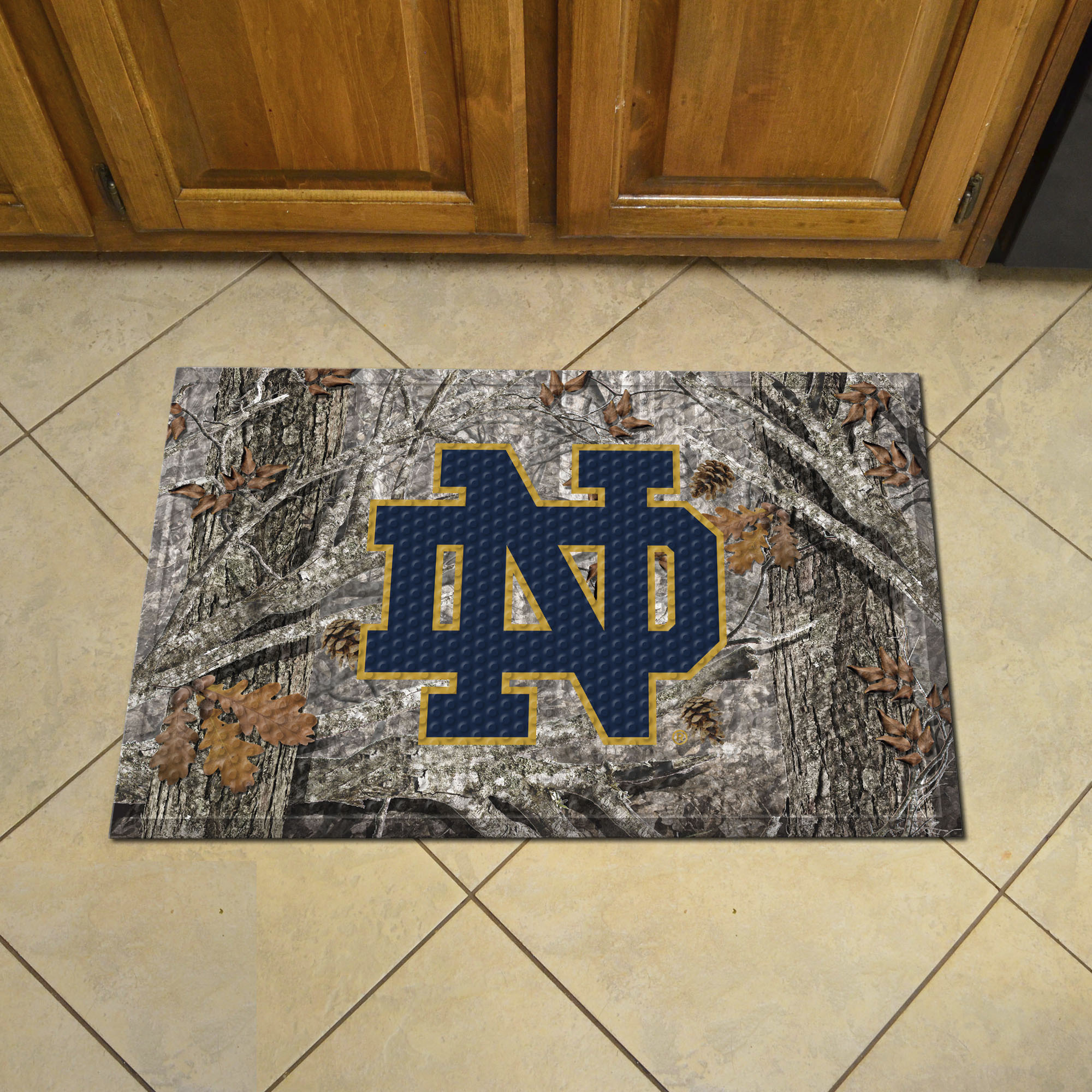 ND Fighting Irish Scrapper Doormat - 19 x 30 rubber (Field & Logo: Camo & Logo)