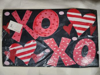 Hugs and Kisses Indoor & Outdoor MatMate Doormat - 18x30