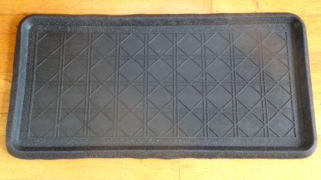 Grid Embossed Natural Rubber Boot Tray - 32 x 16 x 1