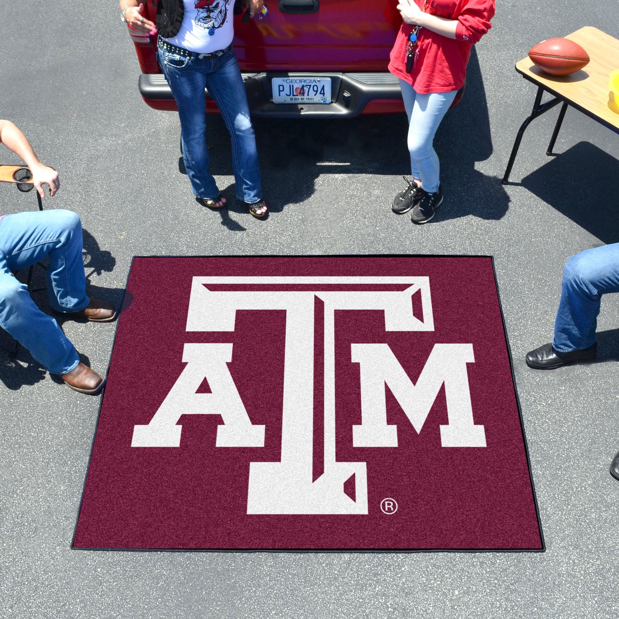 Texas A & M Aggies Tailgater Mat - 60" x 72"