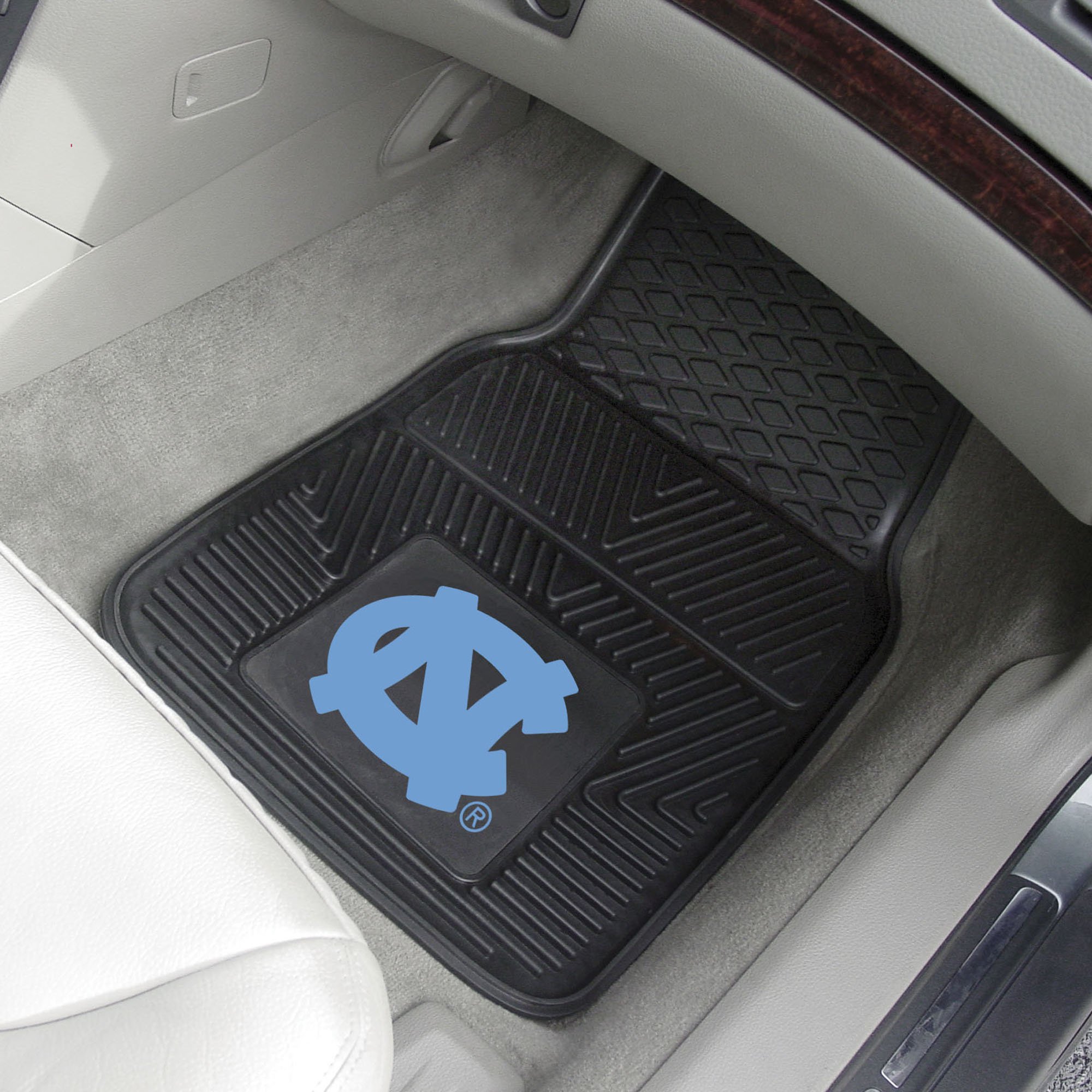 University of North Carolina 2pc Vinyl Car Floor Mats - 18" x 27"