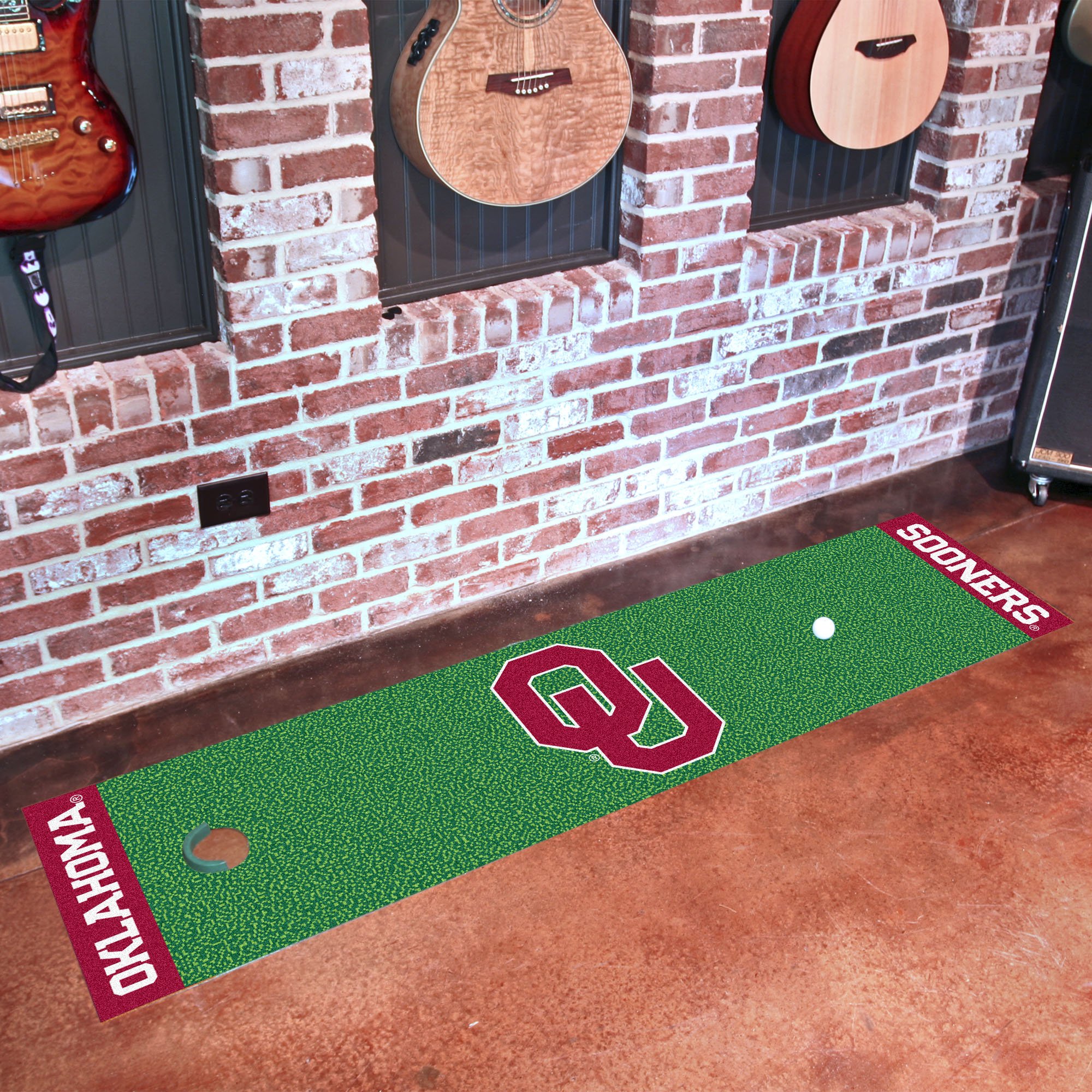 OU Sooners Putting Green Mat â€“ 18 x 72