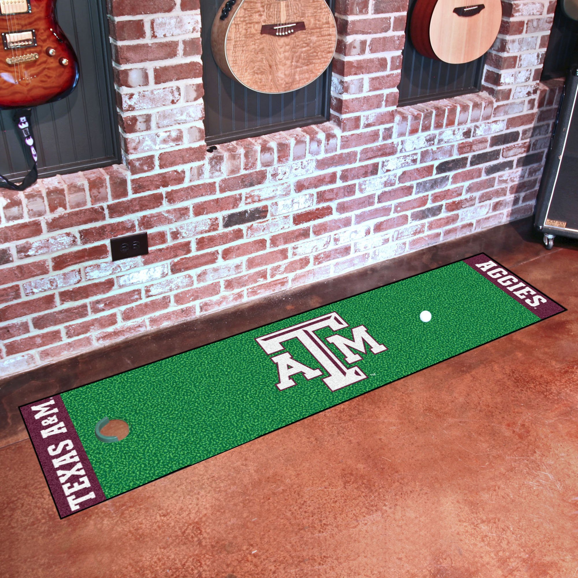 A & M Aggies Putting Green Mat - 18" x 72"