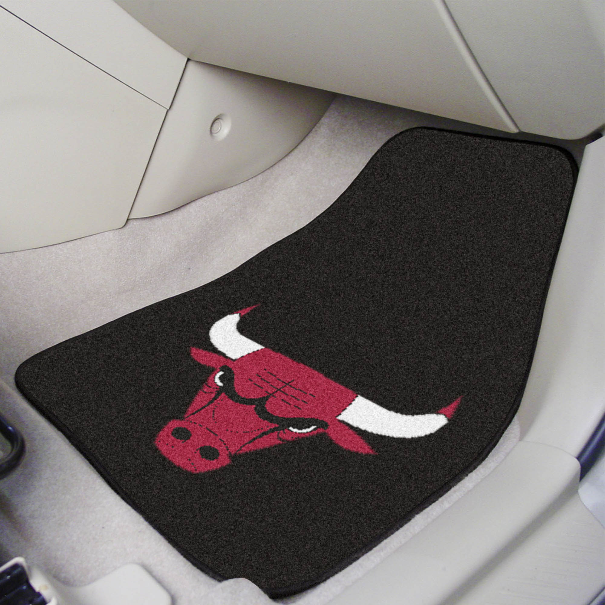 Chicago Bulls 2pc Carpet Floor Mat Set - Logo