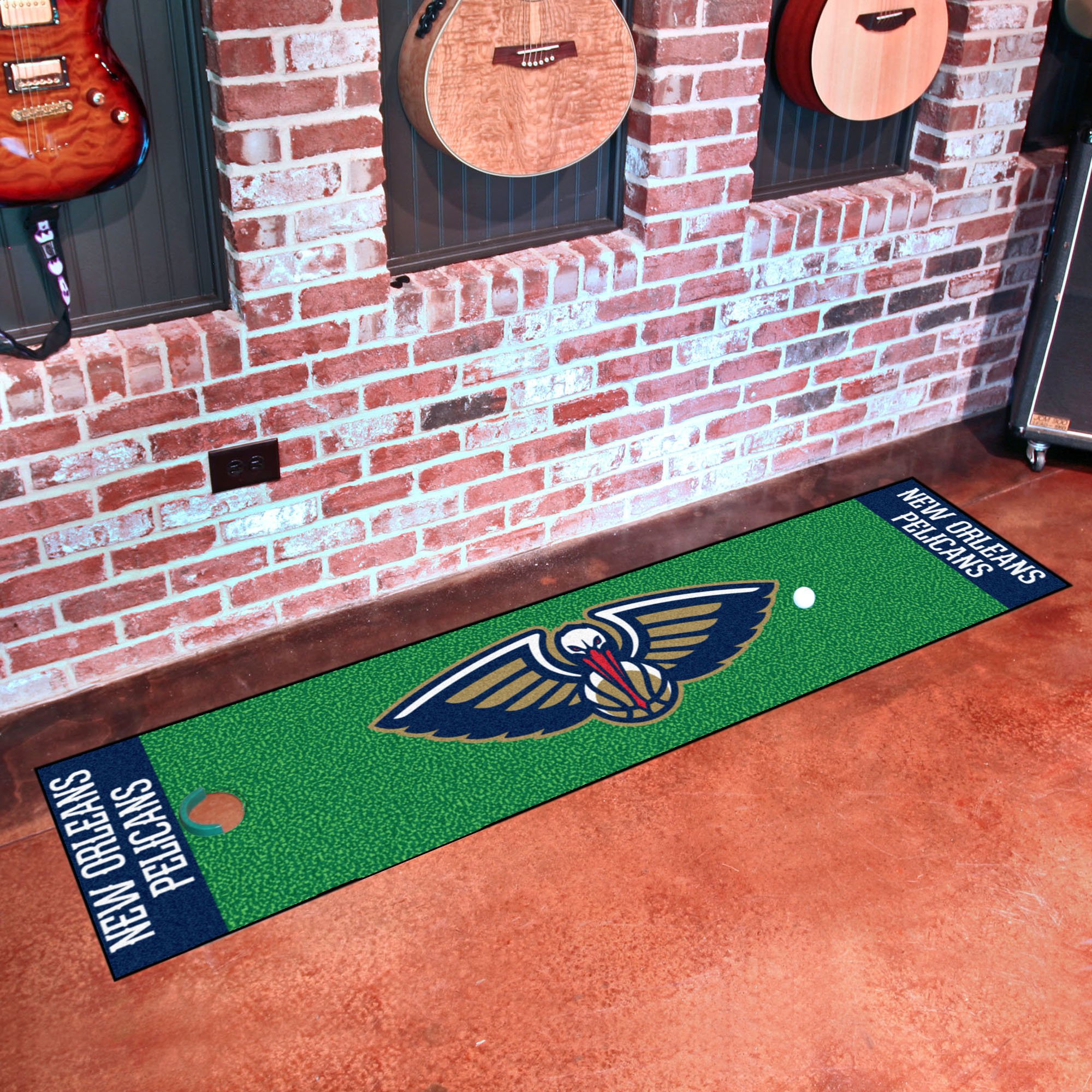 Pelicans Putting Green Mat â€“ 18 x 72