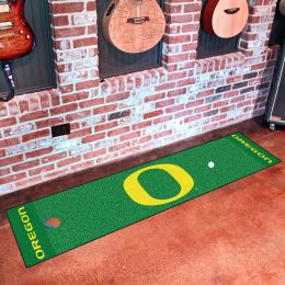 UO Putting Green Mat â€“ 18 x 72