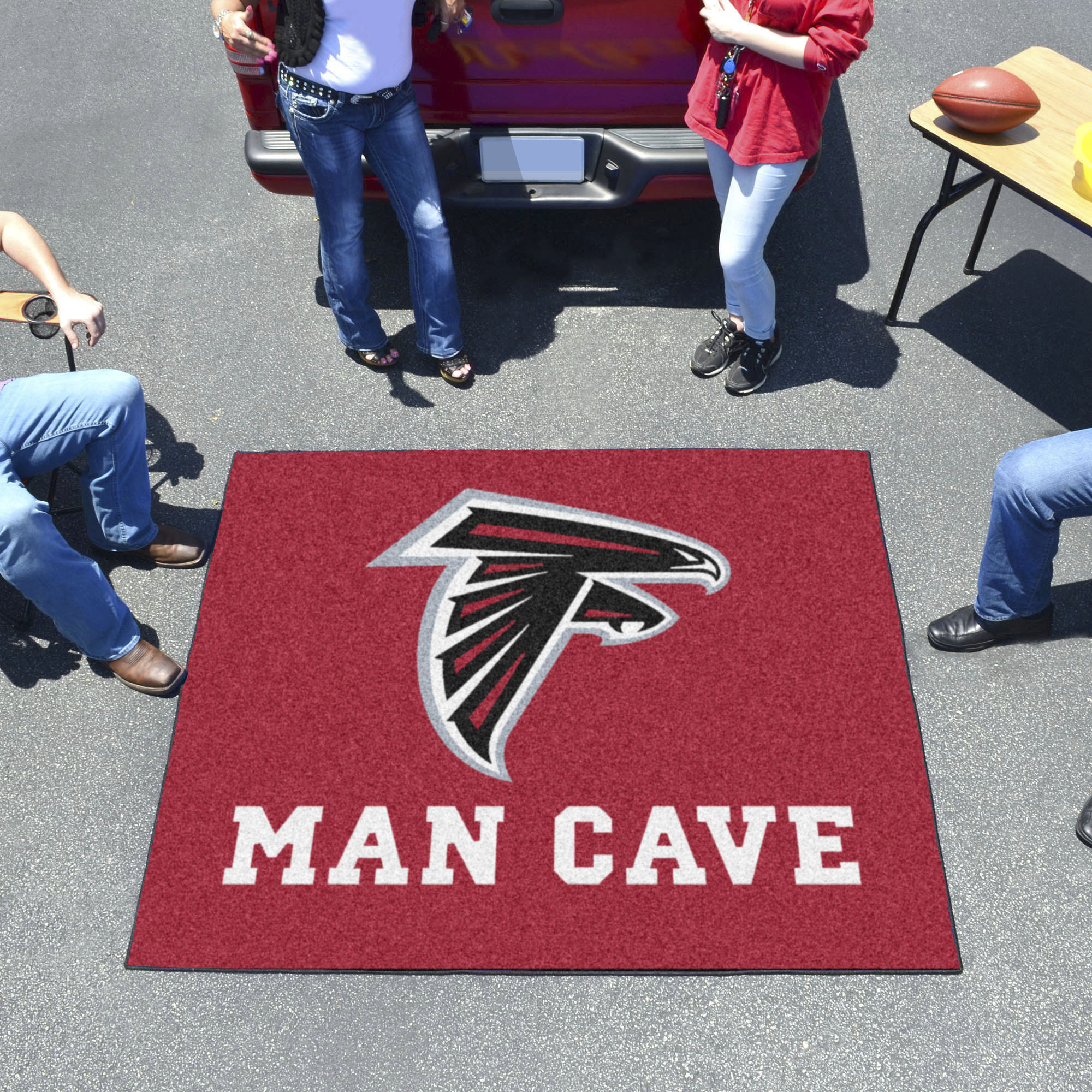 Atlanta Falcons Man Cave Tailgater Mat – 60 x 72