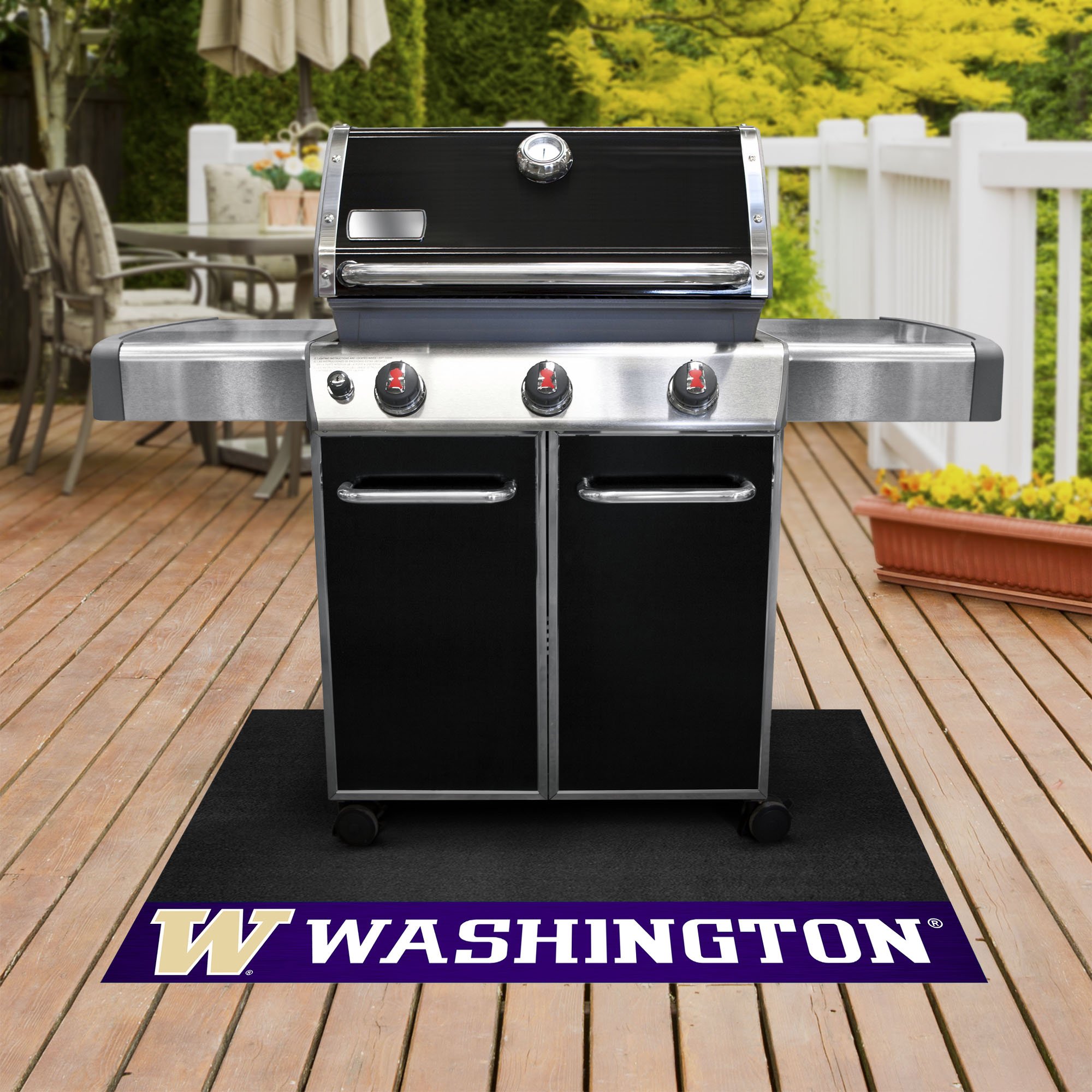 University of Washington Grill Mat â€“ Vinyl 26 x 42