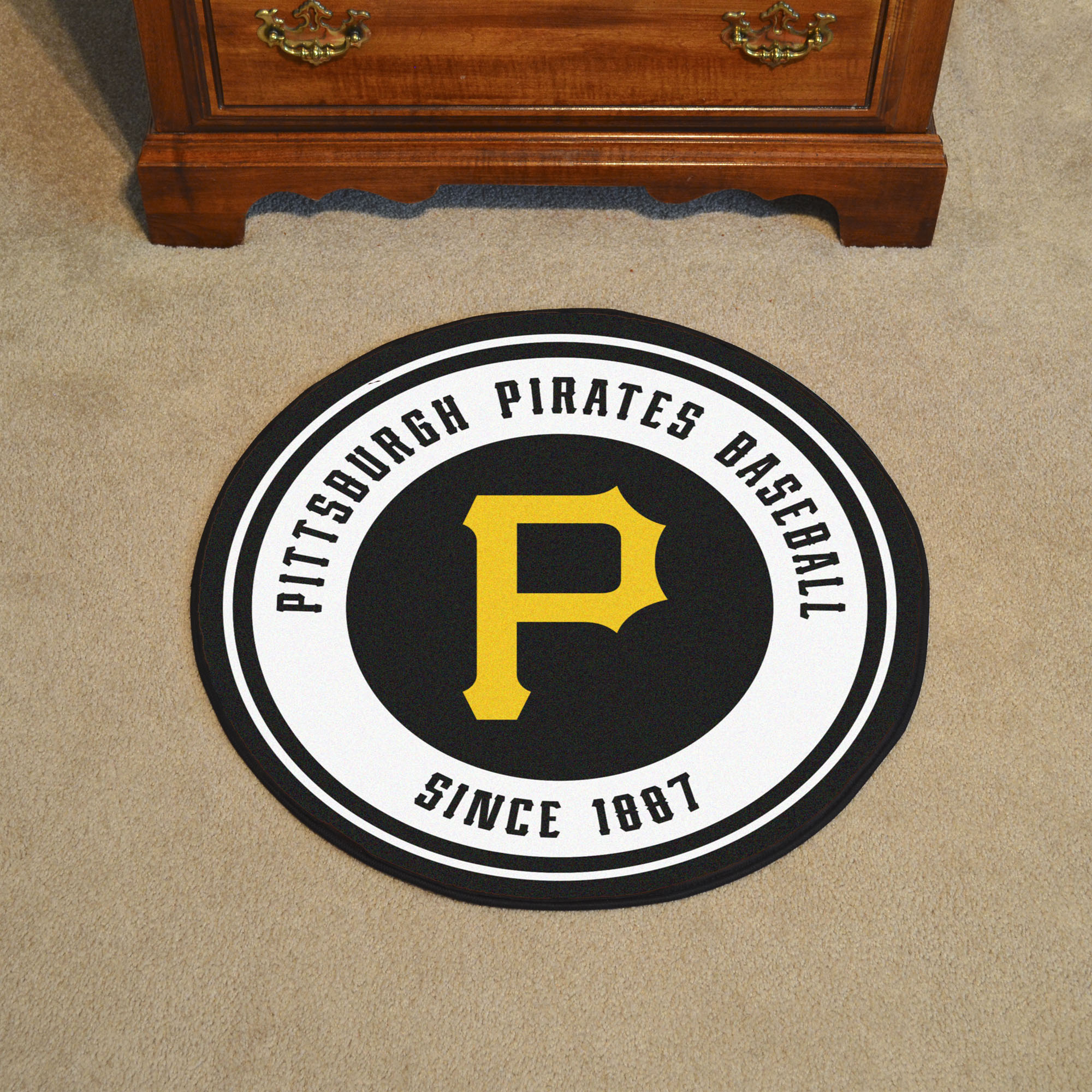 Pittsburgh Pirates Roundel Area Rug â€“ Nylon