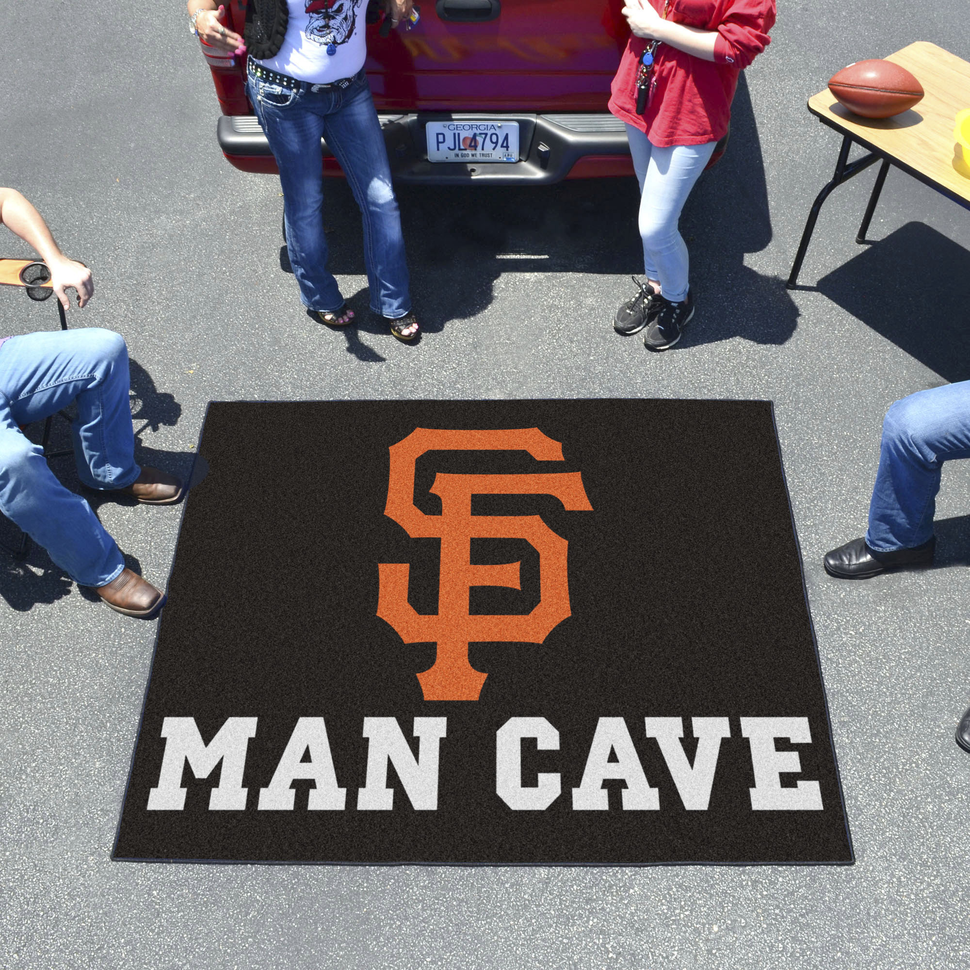 San Francisco Giants Man Cave Tailgater Mat â€“ 60 x 72