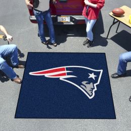 New England Patriots Logo Tailgater Mat – 60 x 72