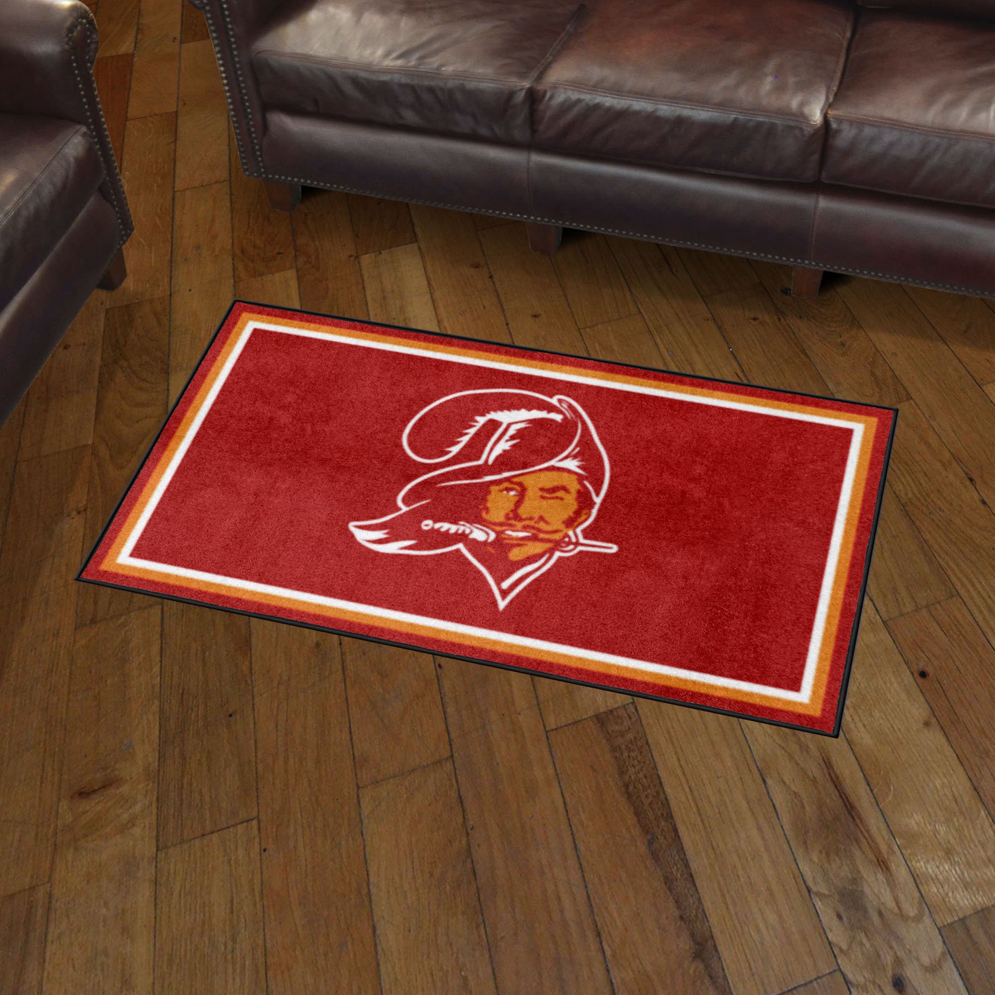 Tampa Bay Buccaneers Area Rug - Retro 3' x 5' Nylon