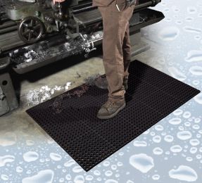 Heavy-duty Tru-Tread Grease Resistant/Proof Wet Area Mat