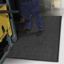 Beveled ErgoFlex Anti-Fatigue Closed-Cell PVC Foam Mat