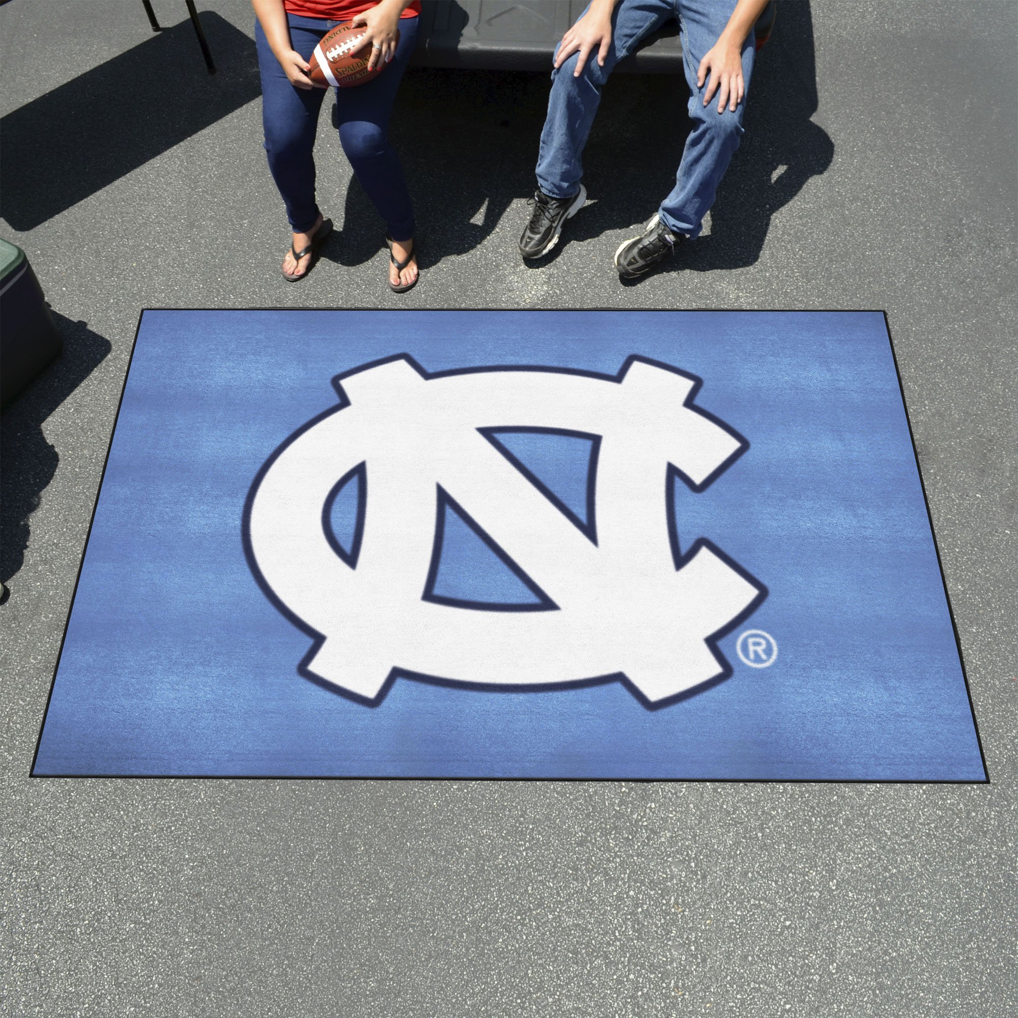 North Carolina Tar Heels Outdoor Ulti-Mat - Nylon 60 x 96