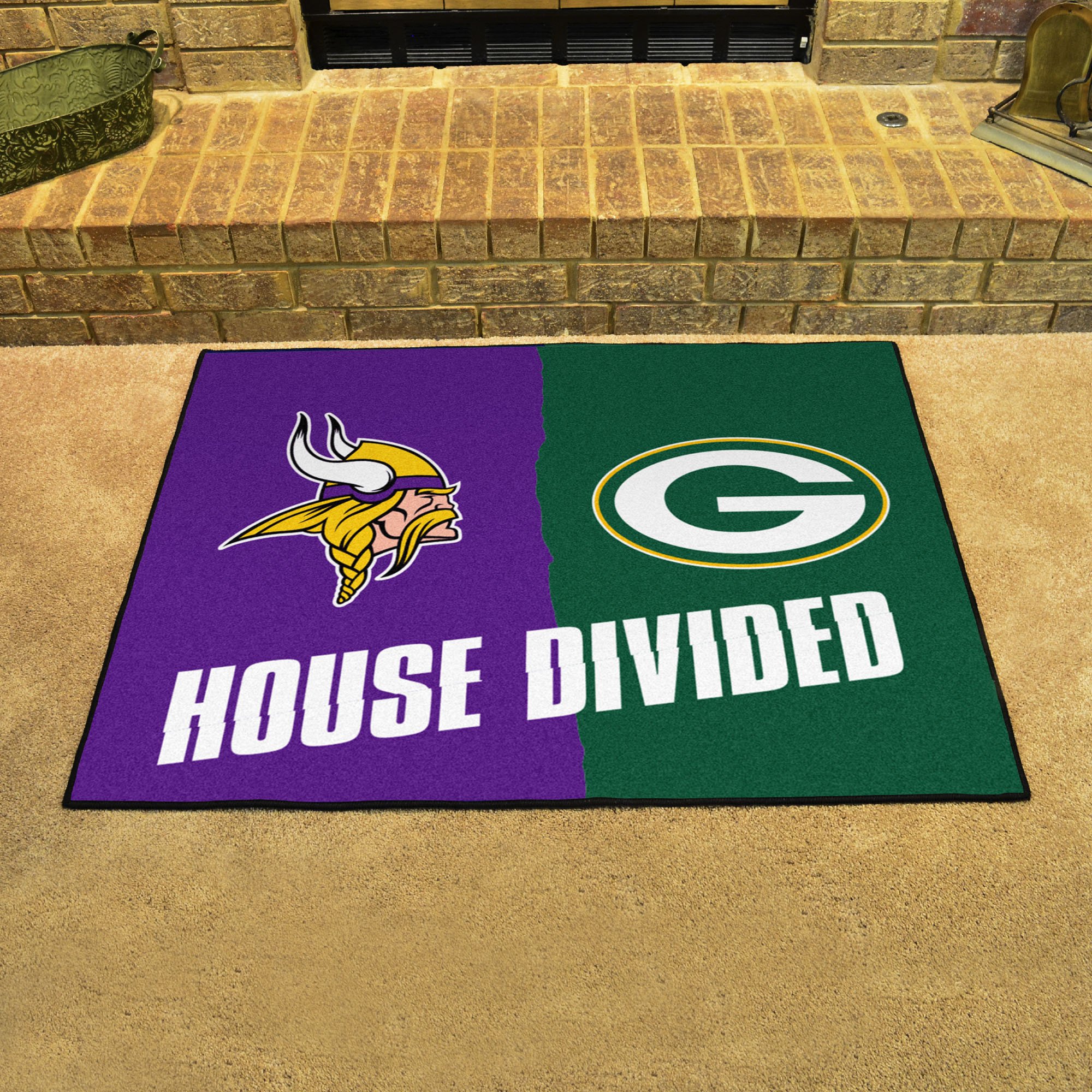 Vikings Packers House Divided Mat 34 x 45