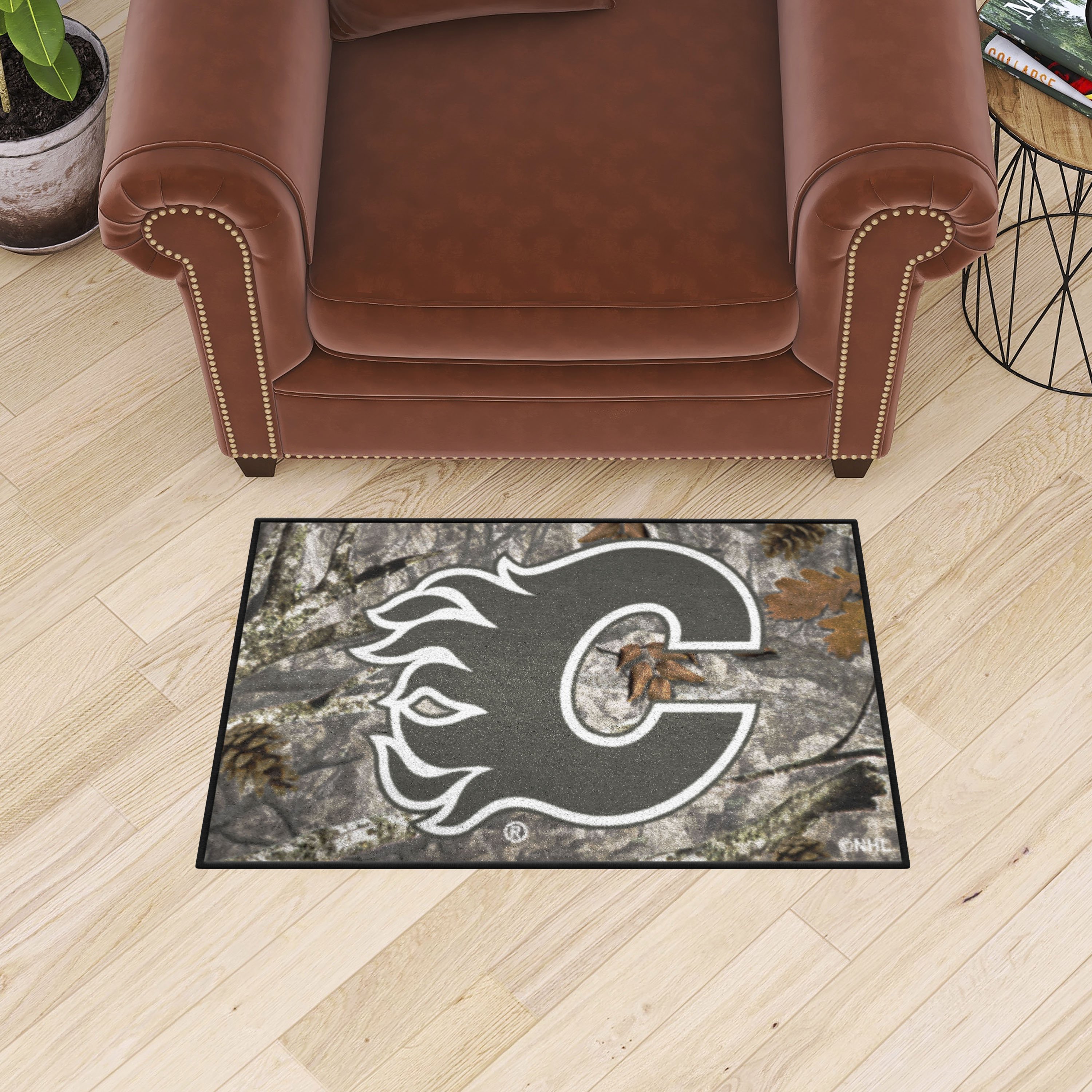 Calgary Flames Camo Starter Doormat 19 x 30