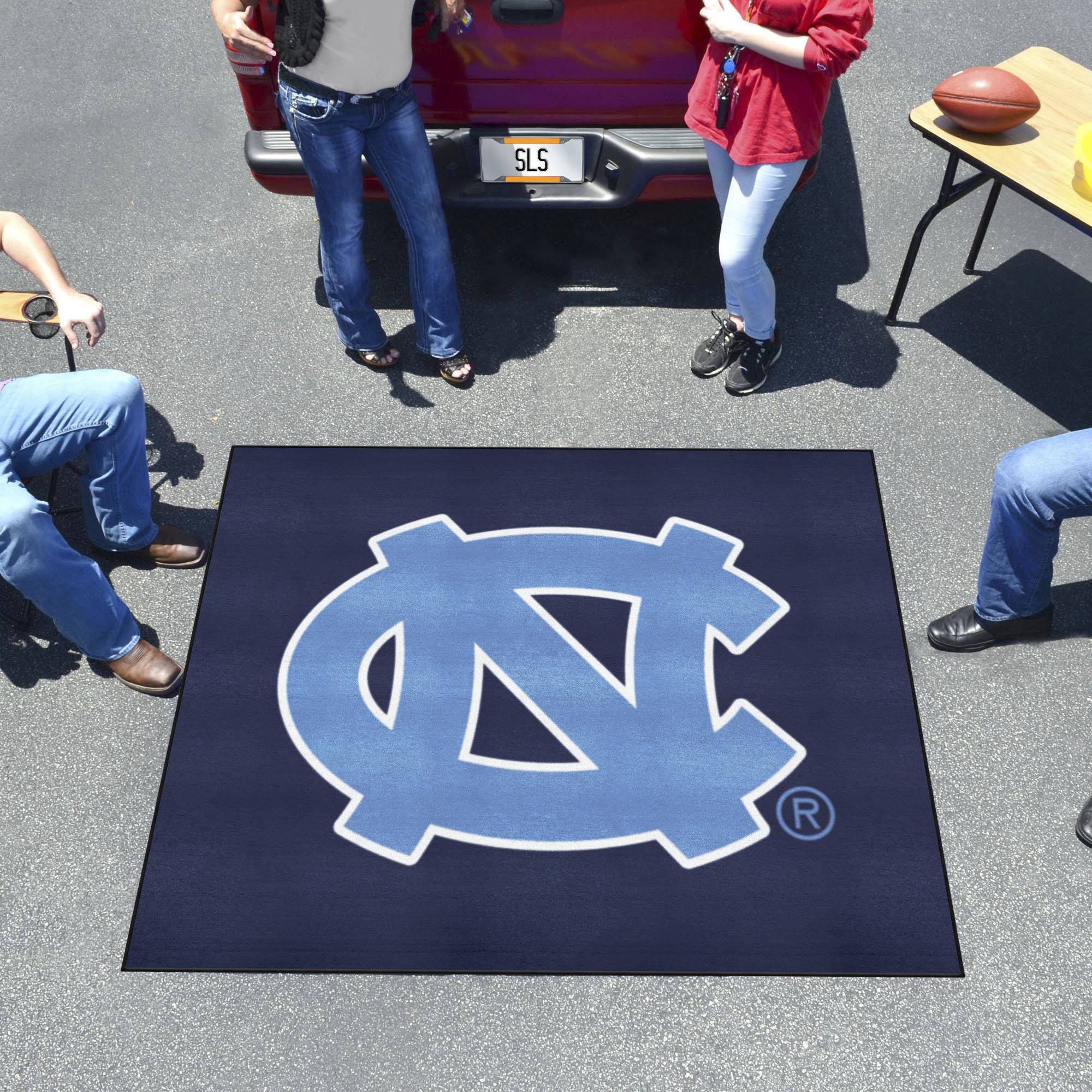 North Carolina Tar Heels Mascot Tailgater Mat - 60 x 72