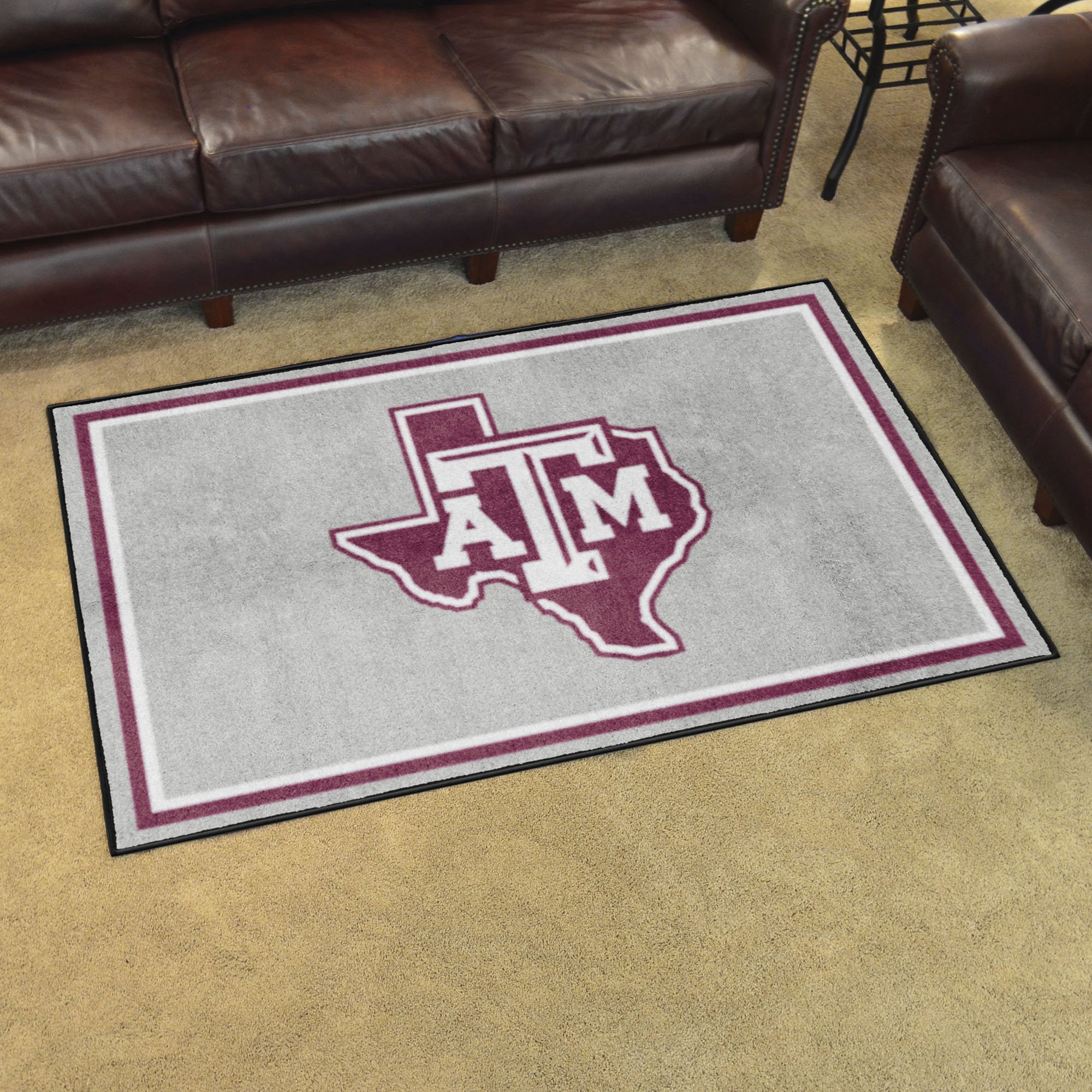 Texas A&M Aggies Area Rug - 4' x 6' Mascot Nylon