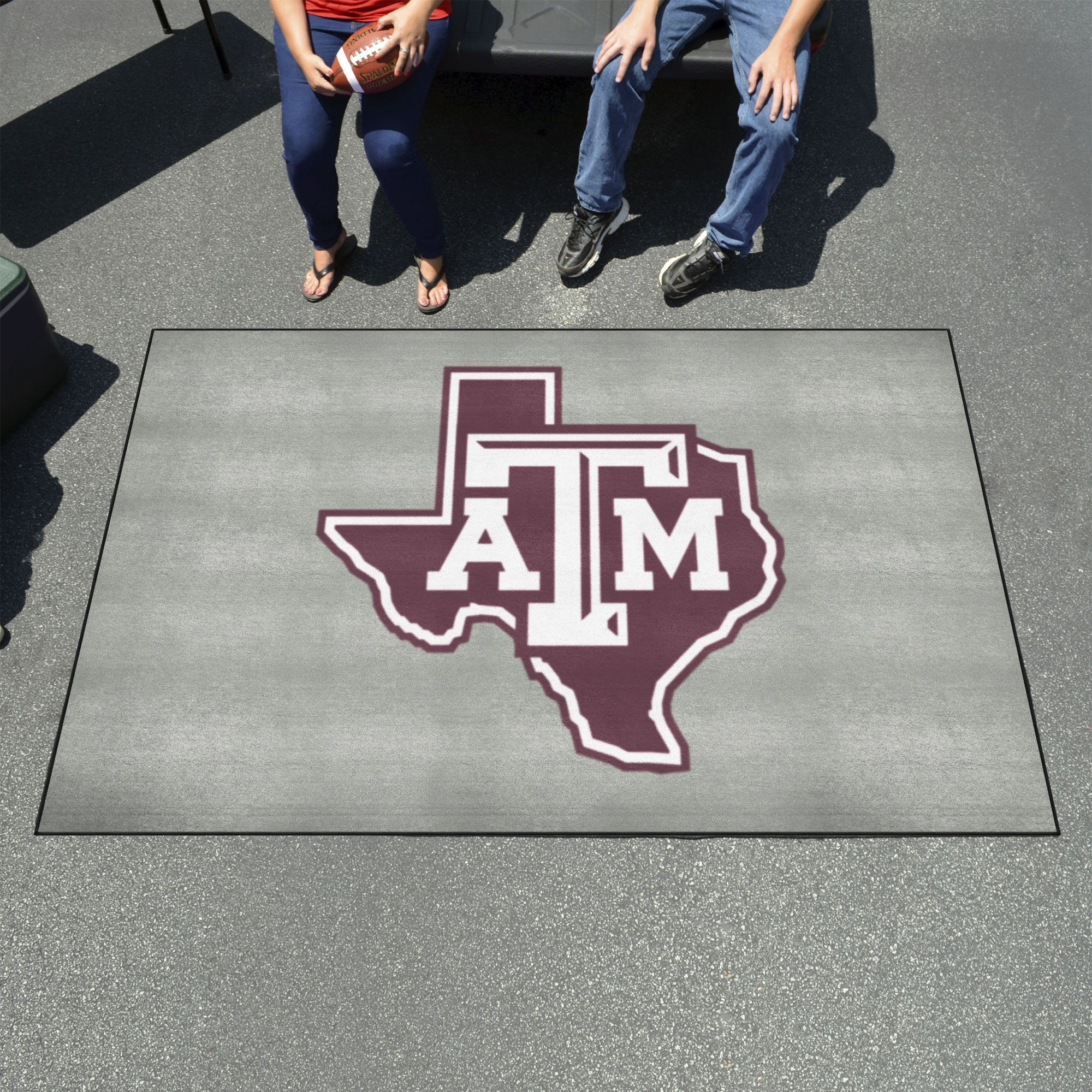 Texas A&M Aggies Outdoor Mascot Ulti-Mat - Nylon 60 x 96