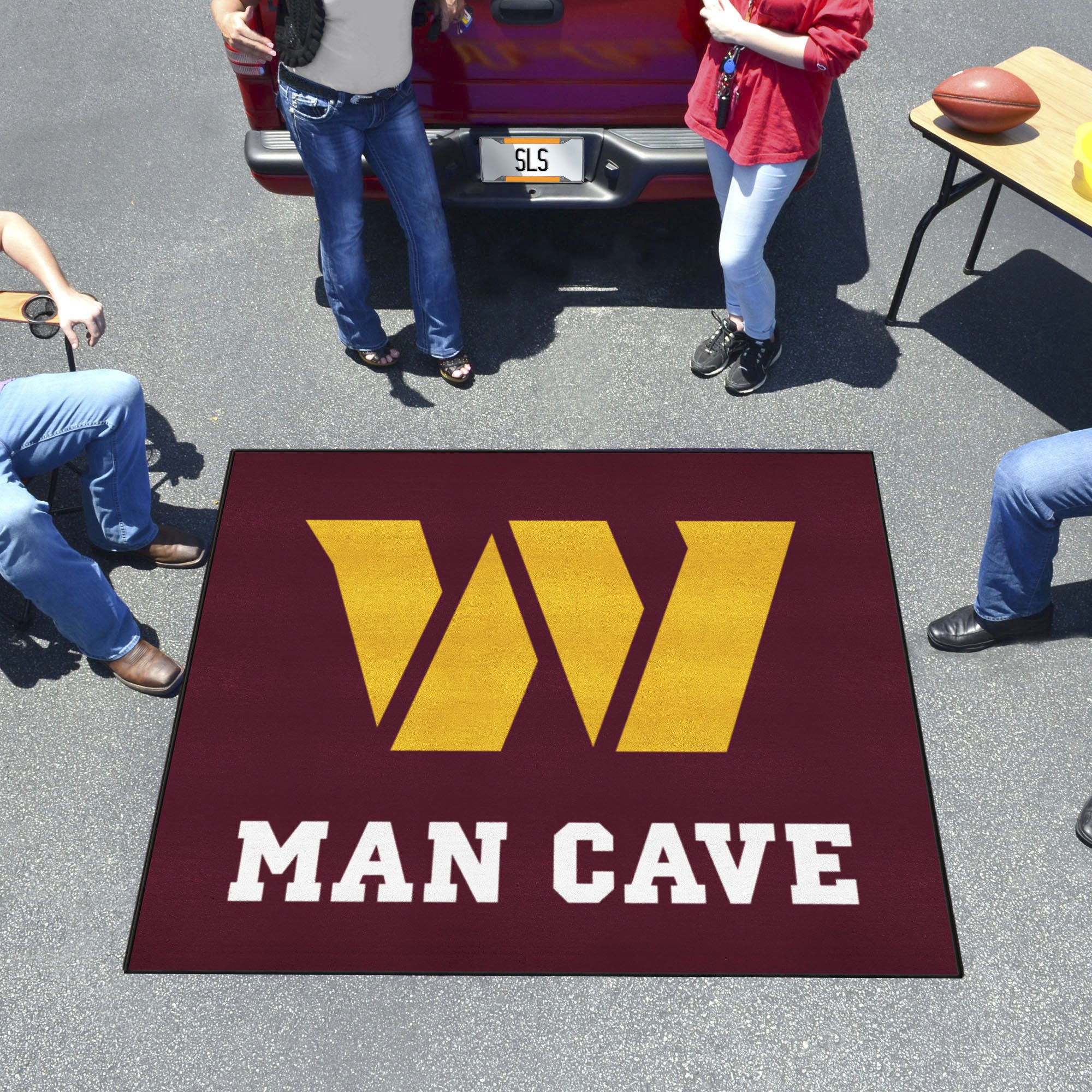 Commanders Man Cave Tailgater Mat â€“ 60 x 72