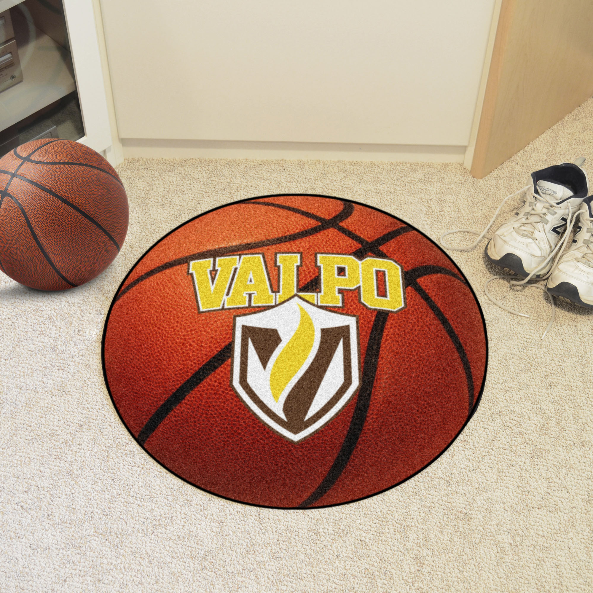 University of Washington Ball Shaped Area rugs (Ball Shaped Area Rugs: Soccer Ball)