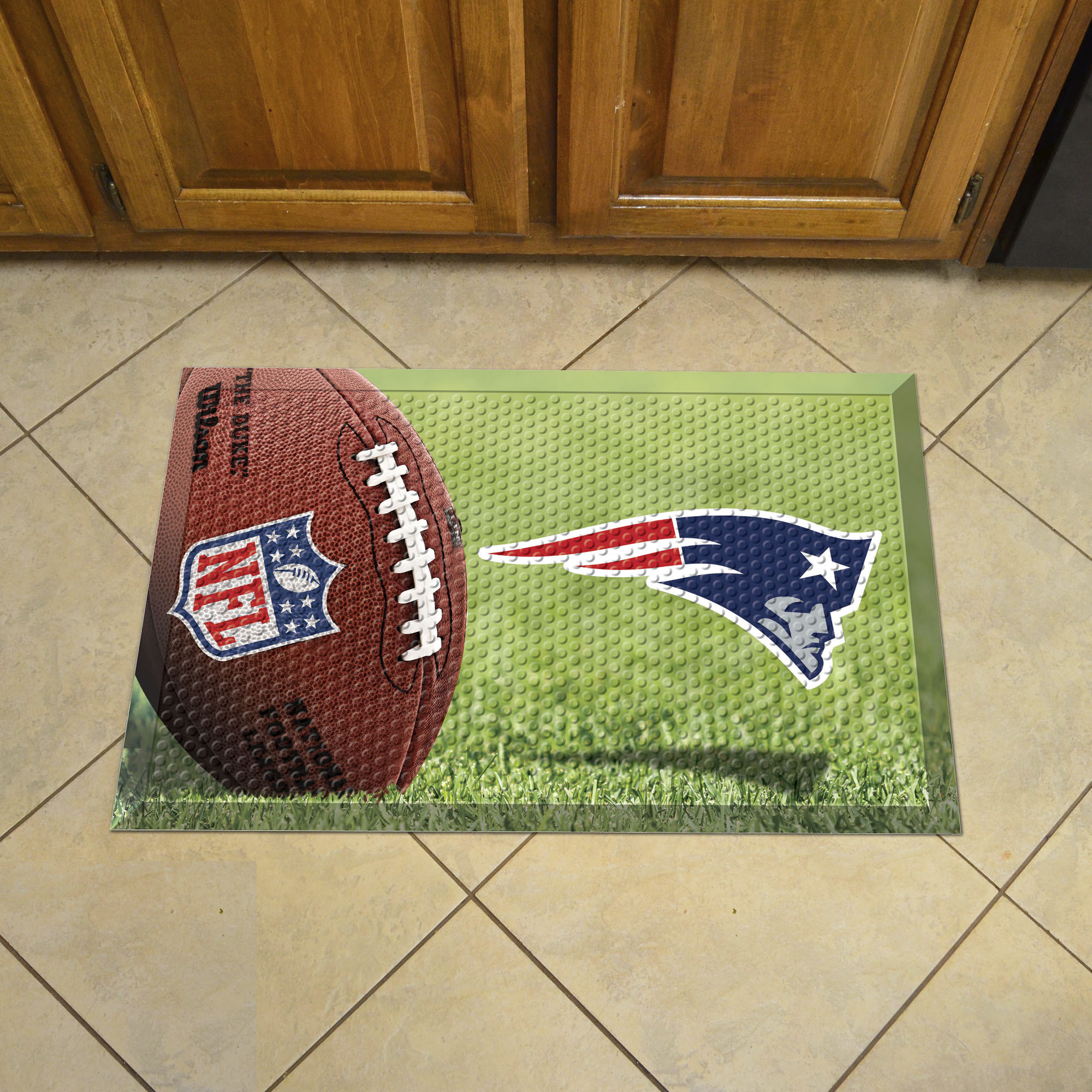 New England Patriots Scrapper Doormat - 19 x 30 rubber (Field & Logo: Football Field)