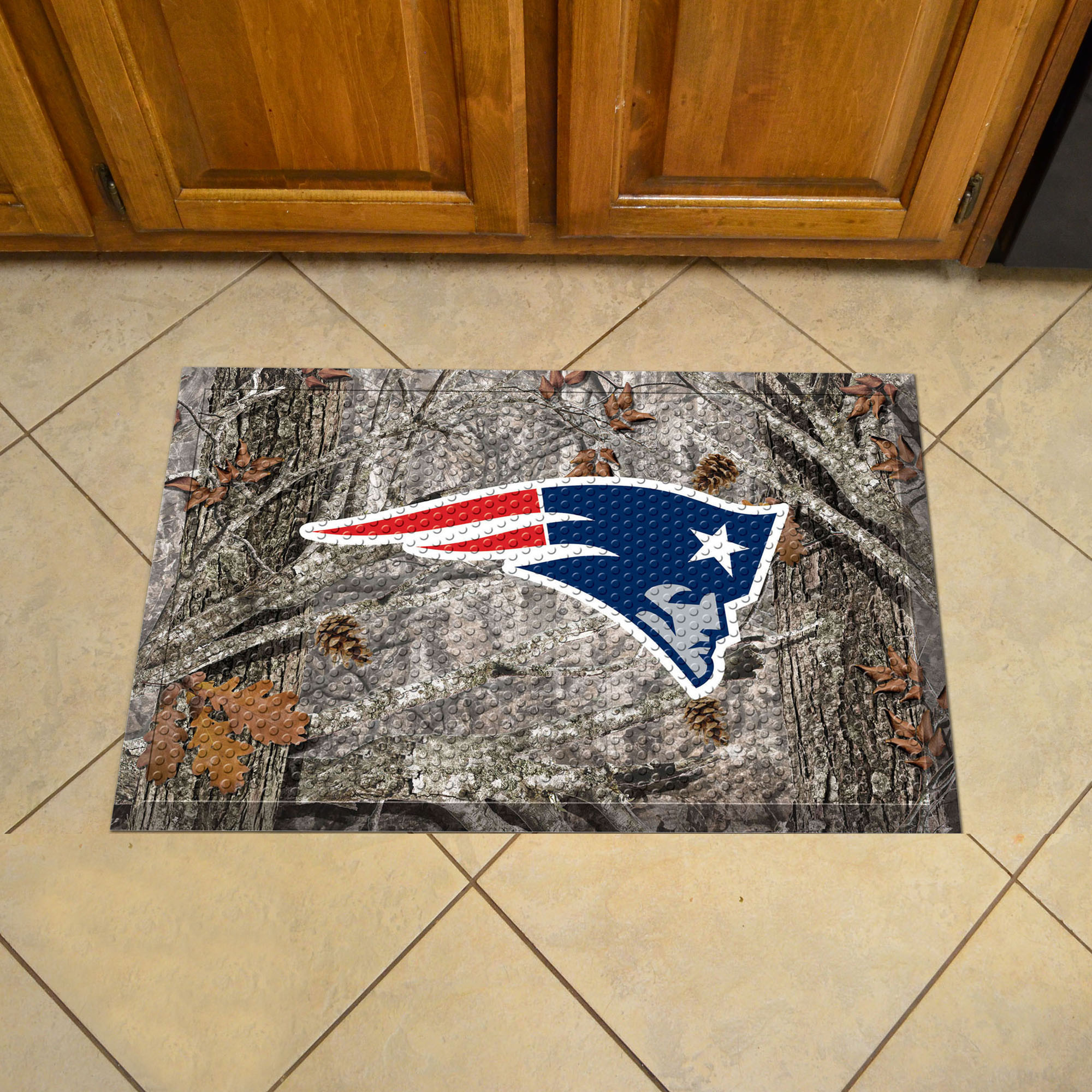 New England Patriots Scrapper Doormat - 19 x 30 rubber (Field & Logo: Camo & Logo)