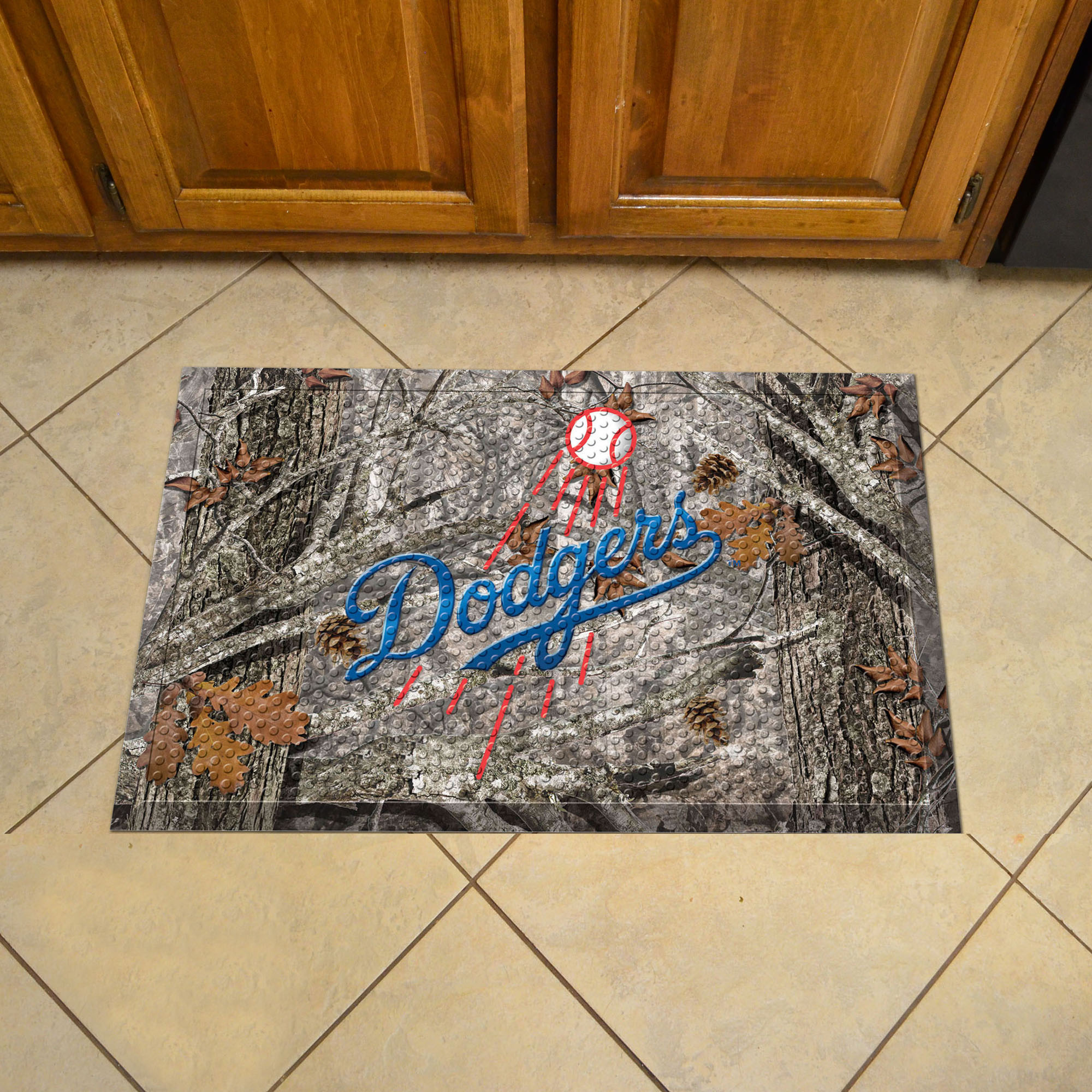 Los Angeles Dodgers Scrapper Doormat - 19 x 30 Rubber (Field & Logo: Camo & Logo)