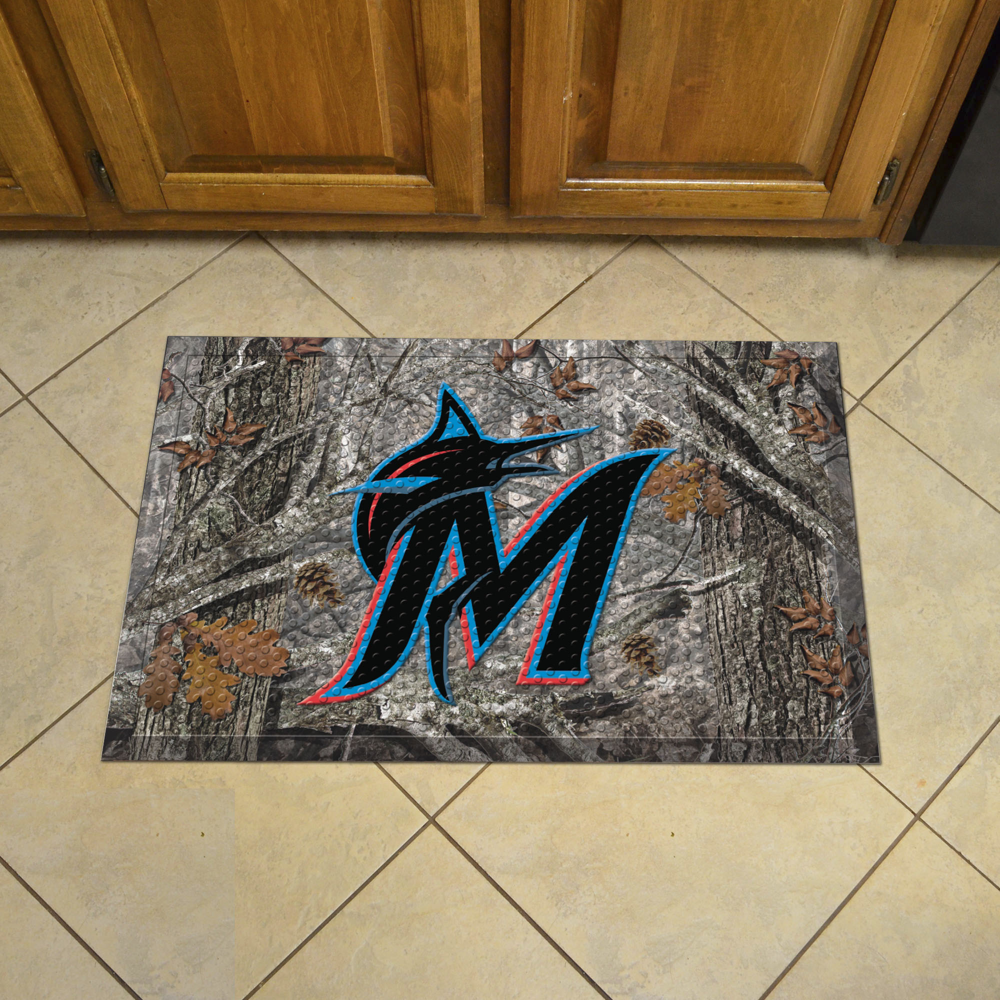 Miami Marlins Scrapper Doormat - 19 x 30 Rubber (Field & Logo: Camo & Logo)